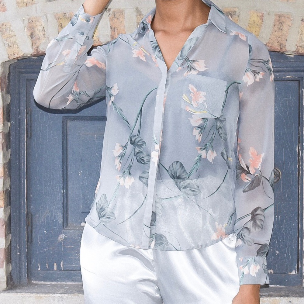 Ro & DE Floral Print Blouse sz small